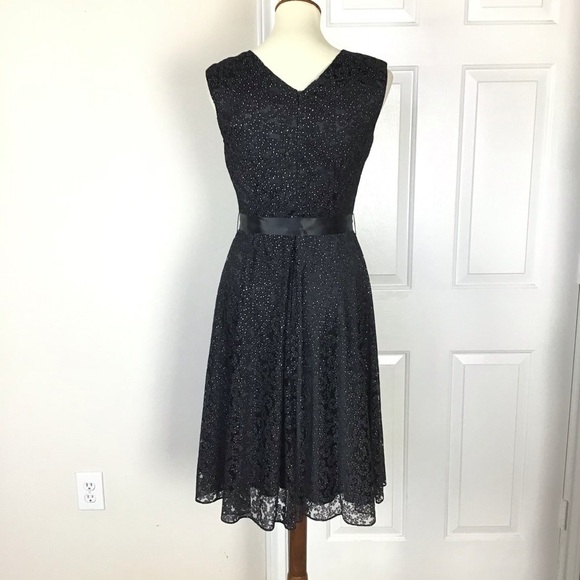 Tahari Lace Dress Midi Sleeveless Black Size 4 NWT - Picture 5 of 6